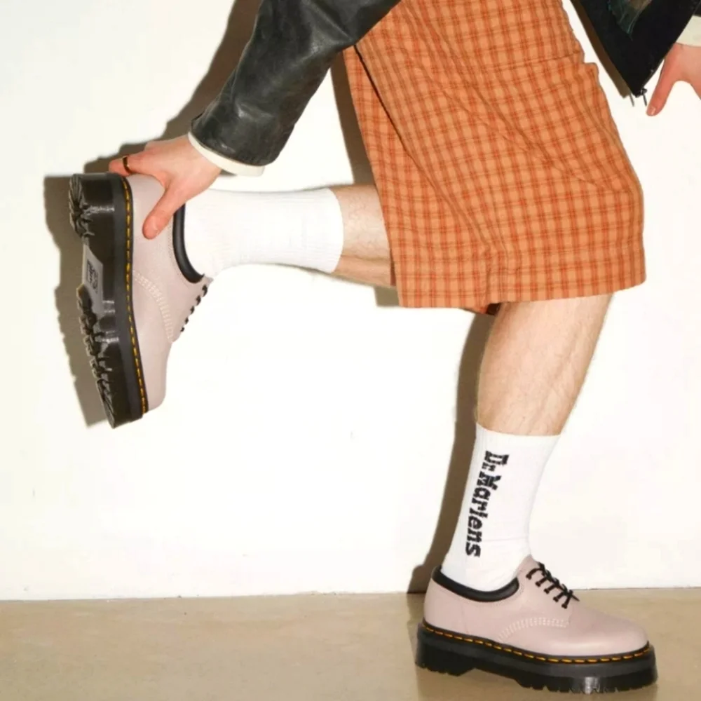 Dr. Martens 8053 Pisa Leather Platform Casual Oxford Shoes Vintage Taupe NEW - Picture 6 of 6